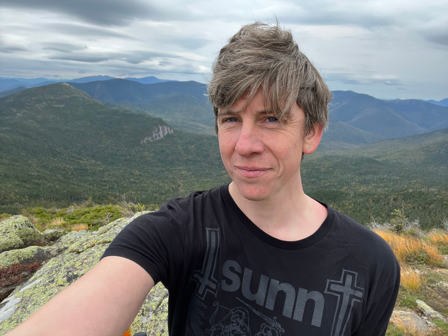 Selfie of Daniel Schiels from the peak